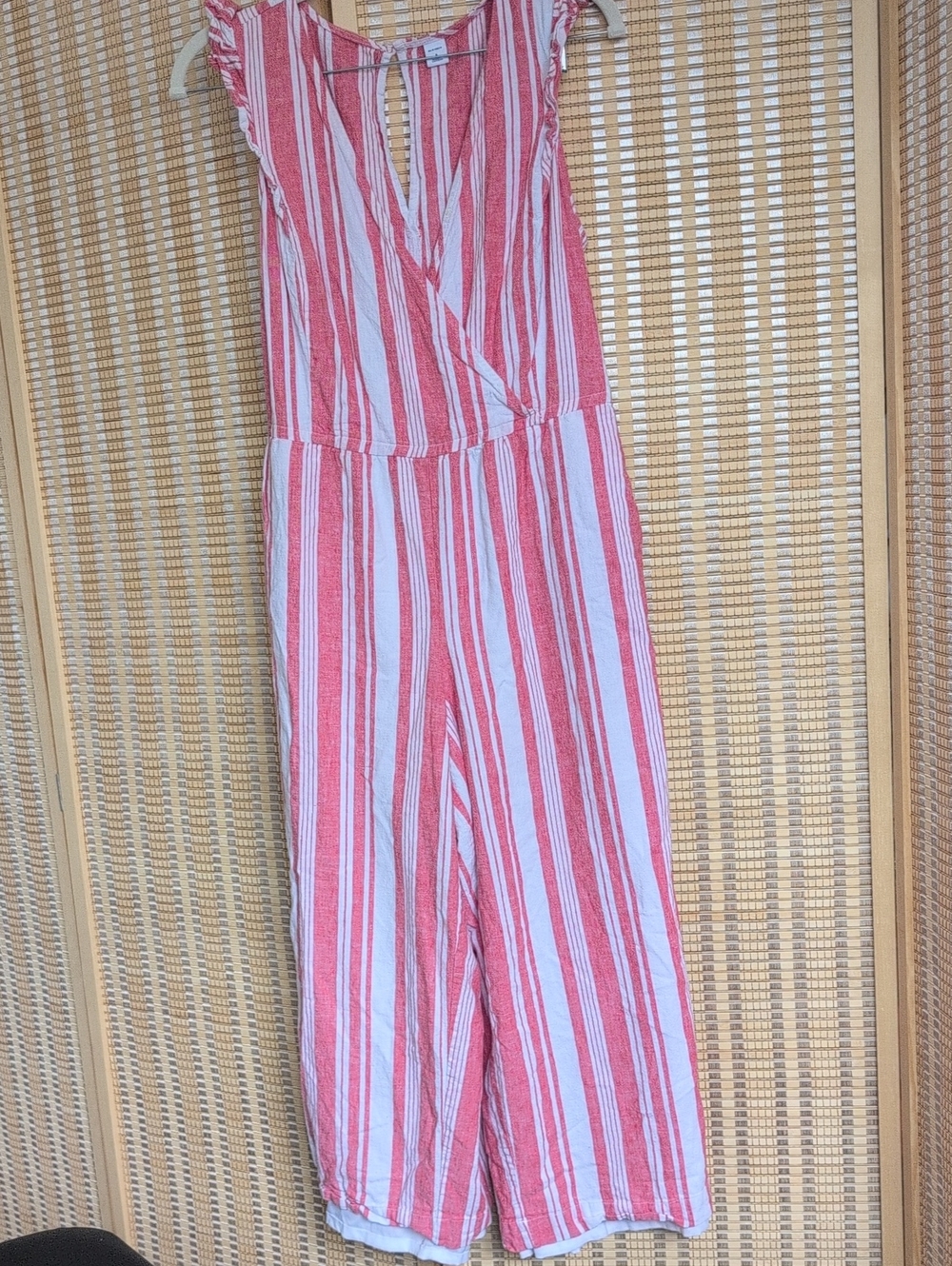 Old Navy Faded Red and White Striped Linen Pantsuit With Pockets